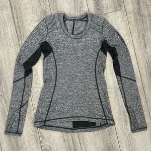 Lululemon Gray Long Sleeve Pullover Women's Top Size 6